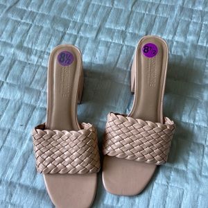 Light pink braided block heel shoes 8.5 size.